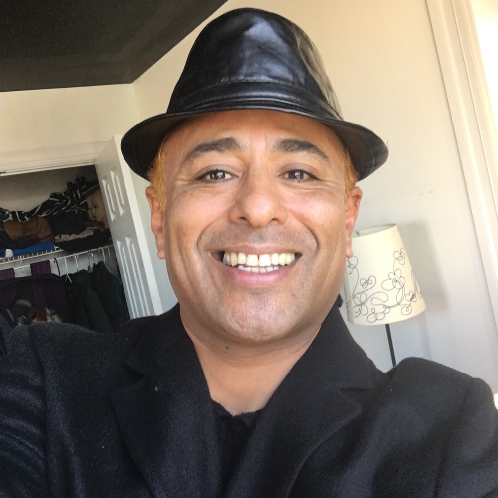 Meet your Posher, Gonzalo